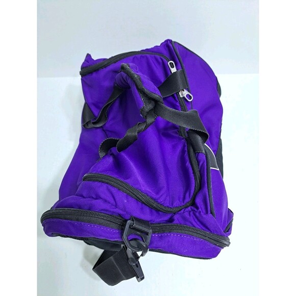 Nike Gym Duffle Bag Shoulder Strap Swoosh Purple Black Carry On Travel Overnight - Picture 6 of 8